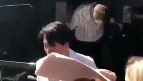 明星怎么上厕所的,揭秘明星隐私生活细节