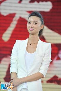 张歆艺丝袜脚底,展现独特魅力与时尚态度