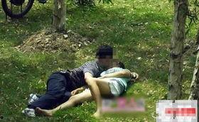 公园里的野战视频,激情四溢的户外竞技体验