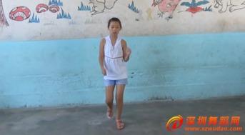 抖抖傲舞蹈视频,抖抖傲舞步，魅力四溢的青春风采