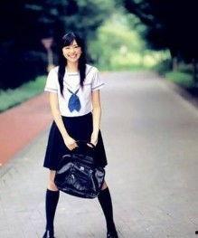 日本女孩透明校服,揭秘日本女孩流行的透明校服风尚