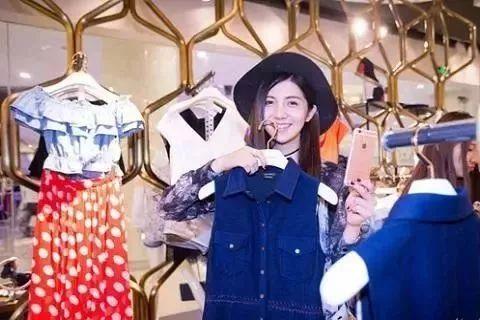 网红吃瓜蒙主,揭秘娱乐圈幕后真相